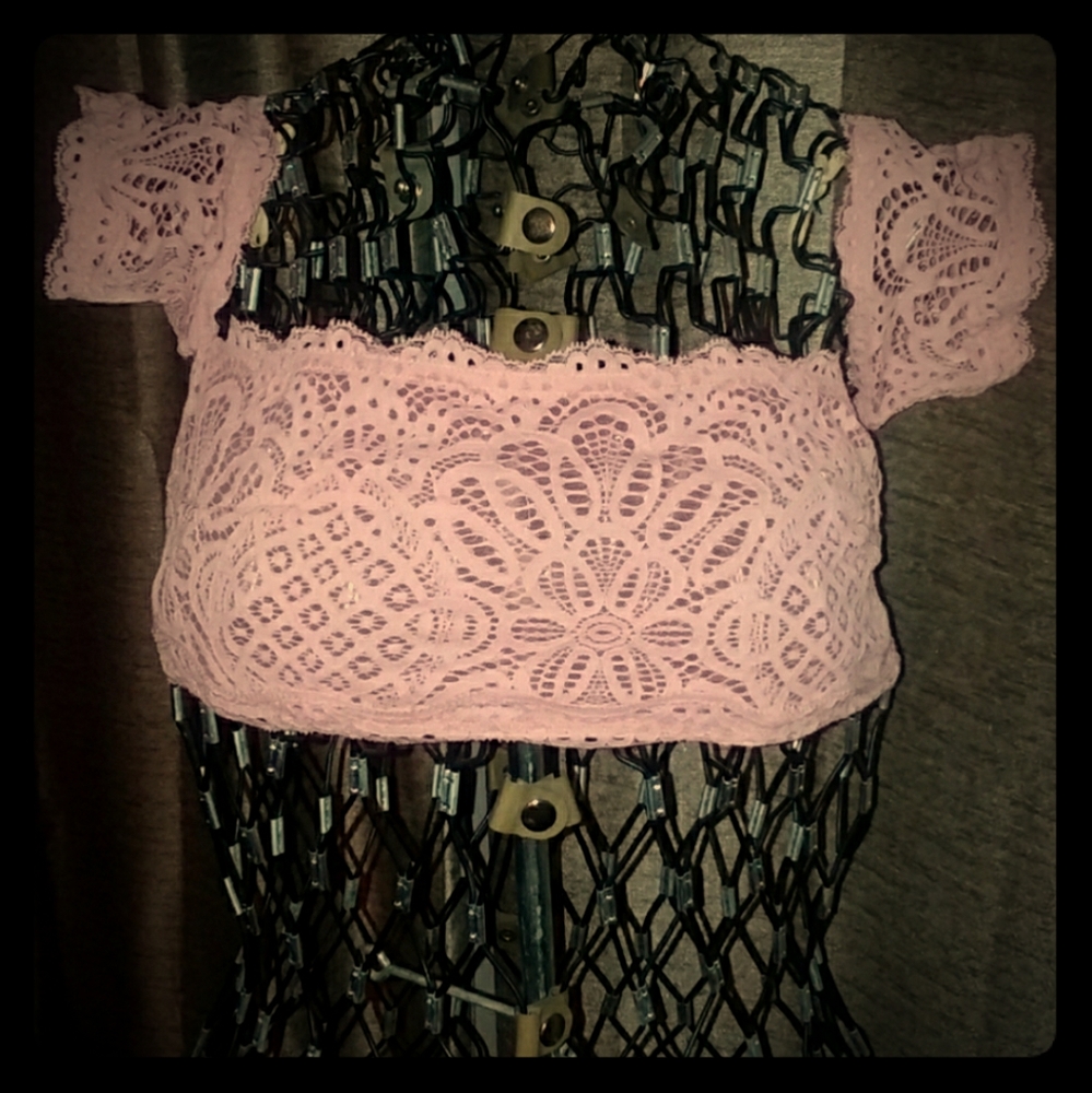 Victoria's Secret bandue bra.
